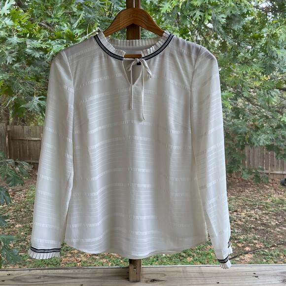 Talbots Tops - Talbots Women's Ivory Career Blouse Long Sleeve Classic Style Size XS